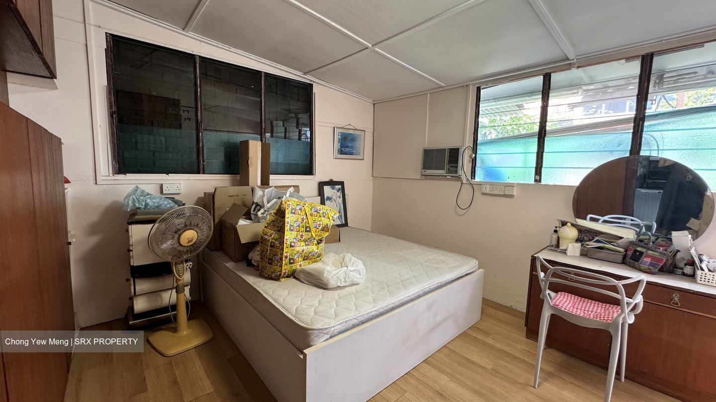 Jalan Hiboran (D13), Terrace #512588491
